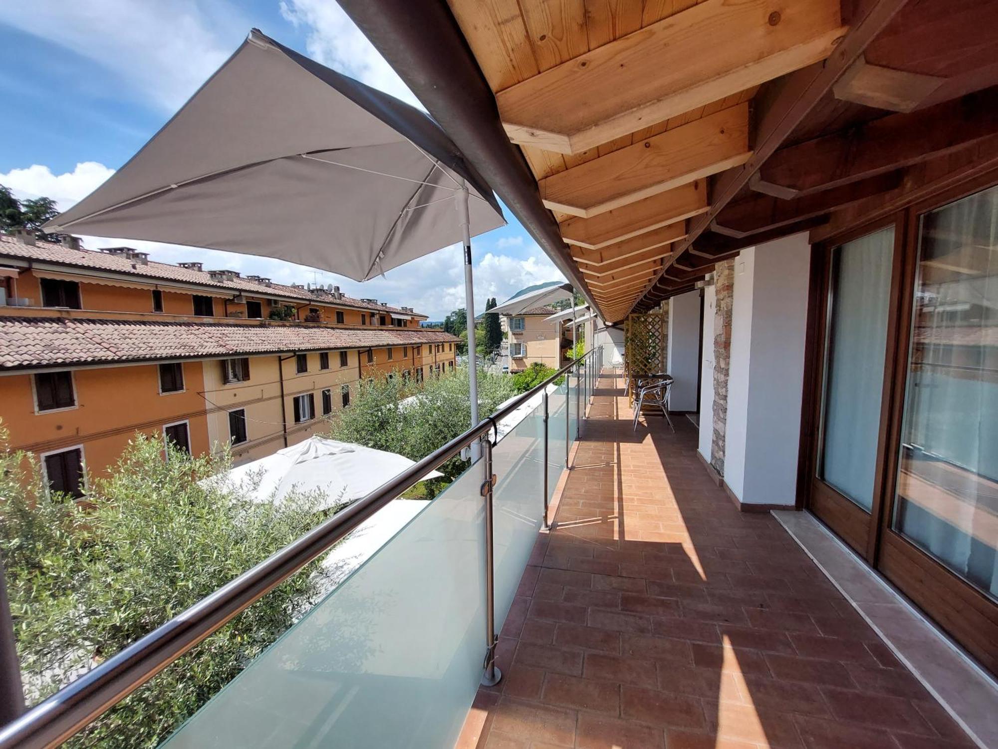 Pizzocolo Resort Fasano Гардоне Ривера Екстериор снимка